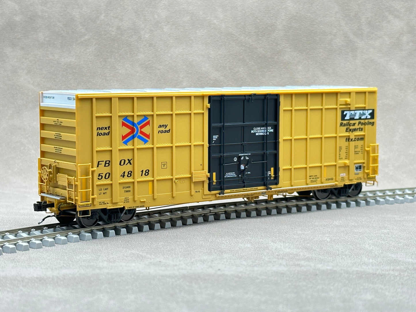 HO Scale Gunderson / Greenbrier 6276 cf 50′ Plate F Boxcar 2nd Run - FBOX (2004 ver.)