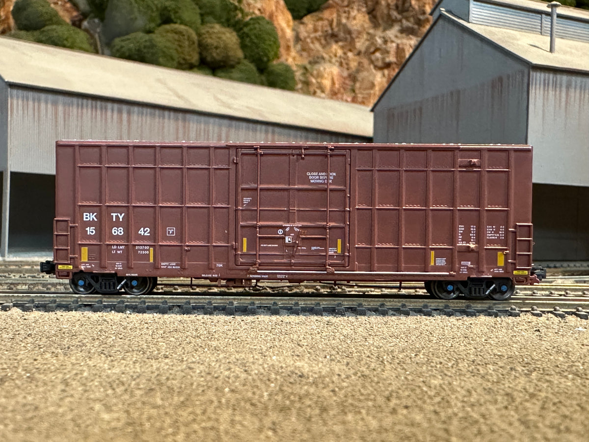 N Scale Gunderson 6276cf 50' Plate F Boxcar - Missouri-Kansas-Texas Railroad (BKTY)